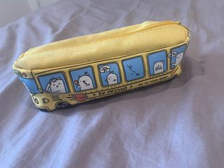 Yellow bus pencil case - Canvas