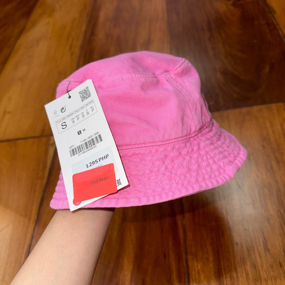 ZARA BUCKET HAT, Women's Fashion, Watches & Accessories, Hats & Beanies