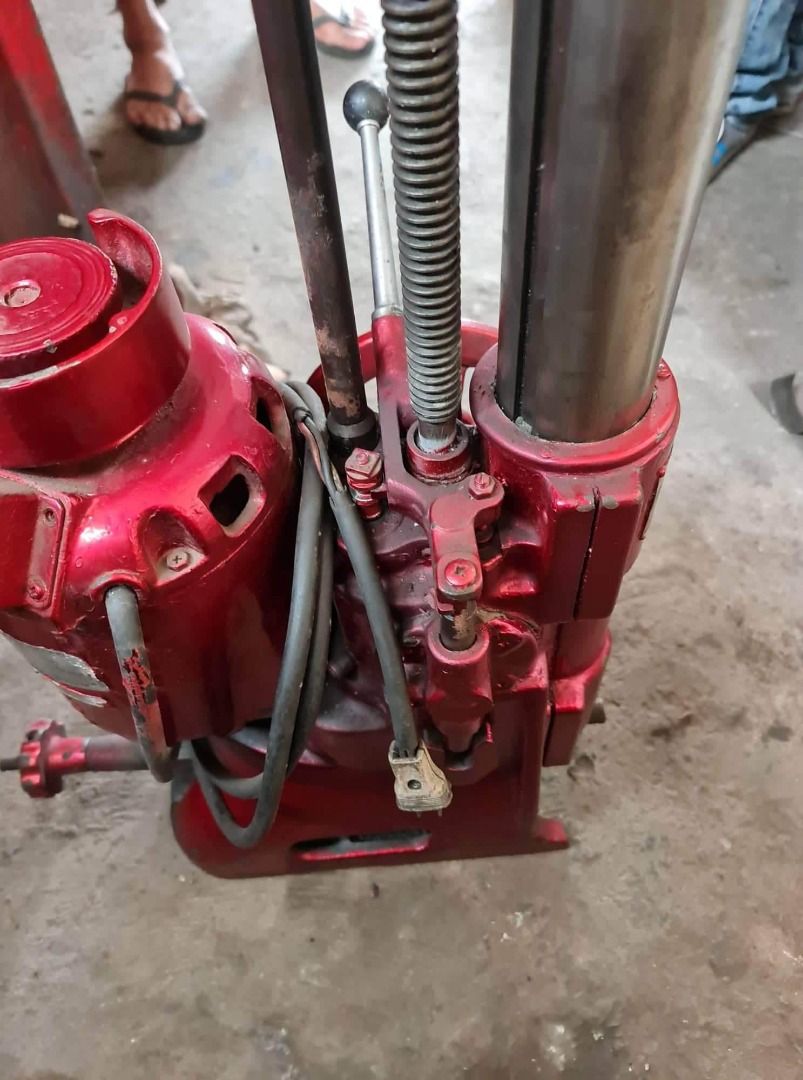 1 REBORING MACHINE, Commercial & Industrial, Industrial Equipment on ...