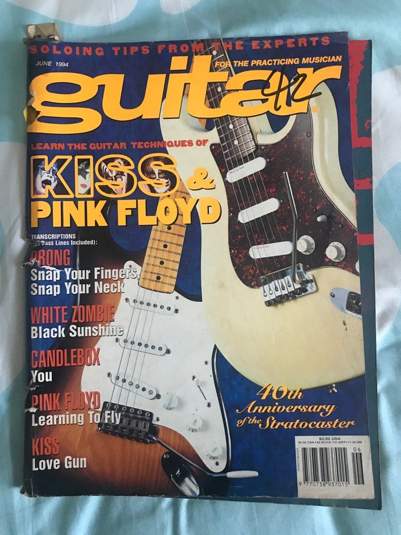 30 Vintage Guitar Magazines w/ Loose Covers & Pages Issue package All Tablatures are Complete