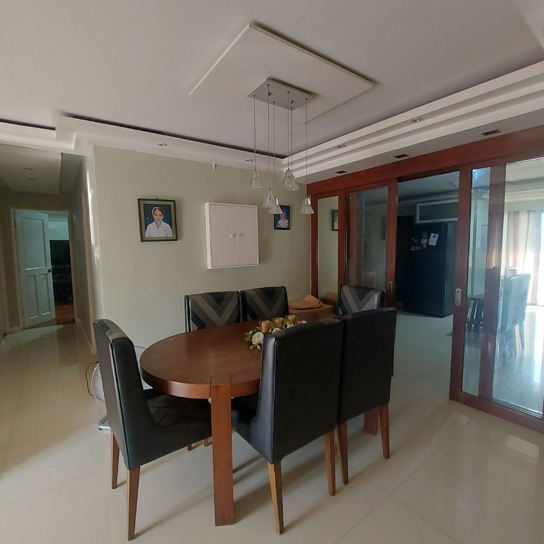 4 BED ROOM TANDEM UNIT WITH 2 BASEMENT PARKING RIVER FRONT RESIDENCES