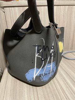 （分類：）位於 。 由 hhei821 提交（商品編號 1221487737，圖片 1）。簡介： 。