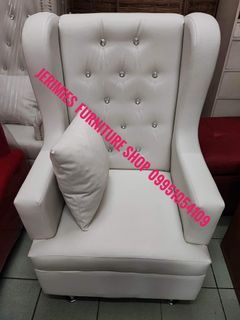 Accent chair & jessa sofa only