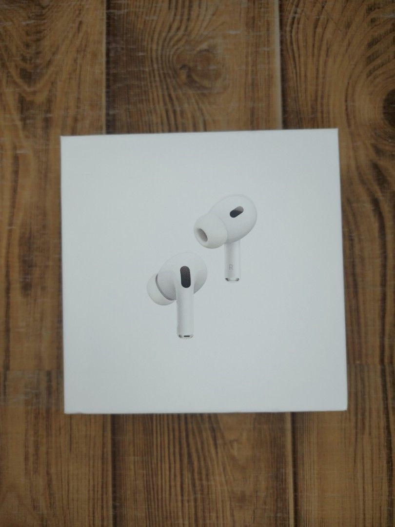 Airpods Pro 2nd Gen (Category: Earphones) located in Cabanatuan. Submitted by Cruel.Thrift.PH (Listing ID 1222000404, Image 1). Description: Airpods Pro 2nd Gen (market price 14,990) Unli check po ng serial sa check coverage para ma check po na legit ung apple airpods. Sealed syempre Hongkong variant no waranty. Waranty can claim in hongkong only..