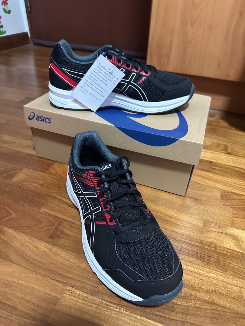 Asics Running Shoes Men s Fashion Footwear Sneakers on Carousell