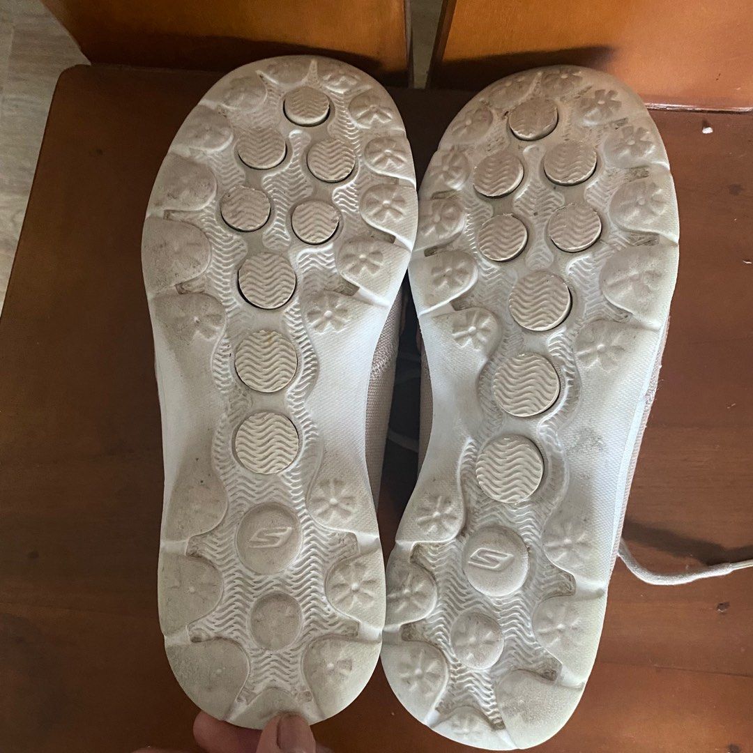 skecher slip on sandals