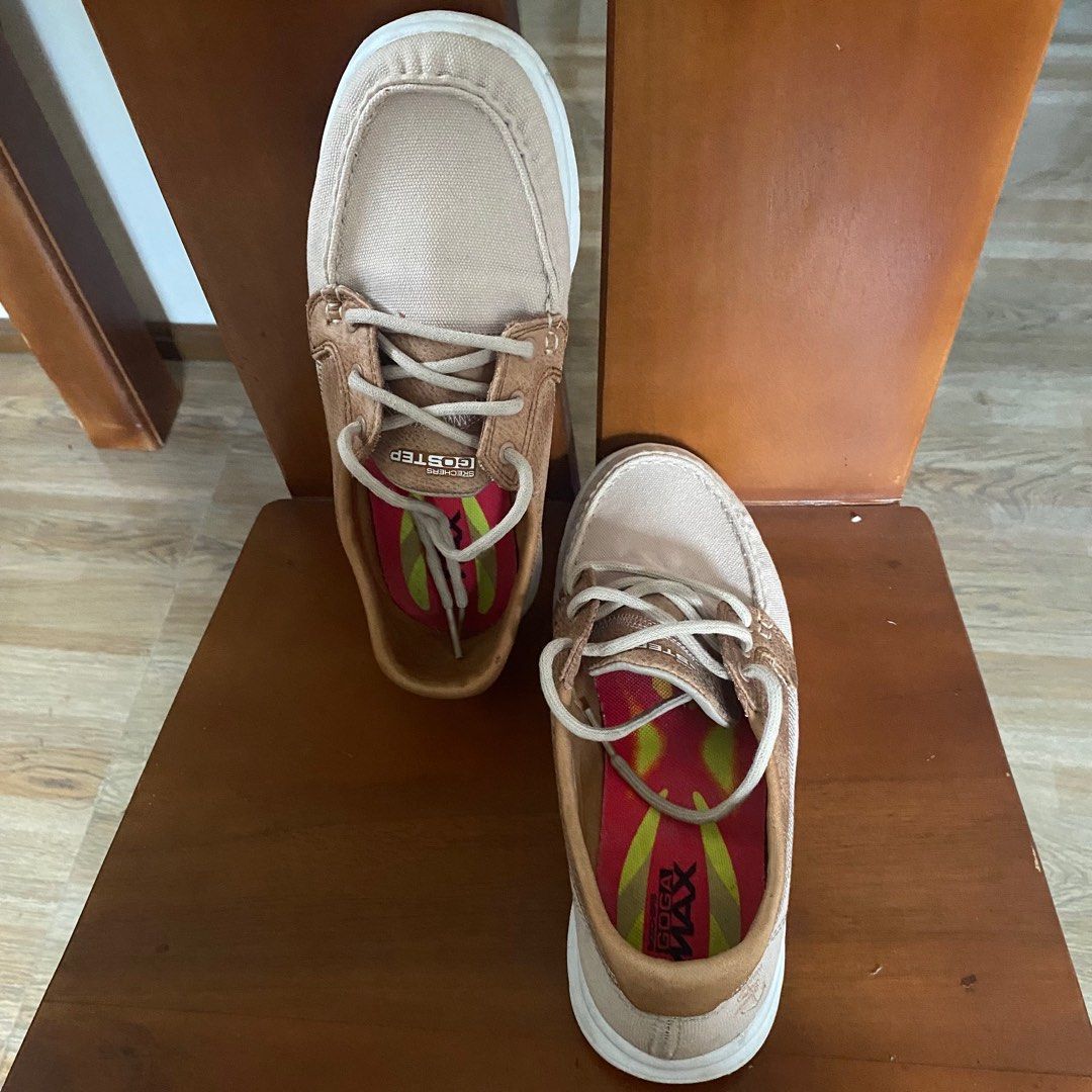 skecher slip on sandals