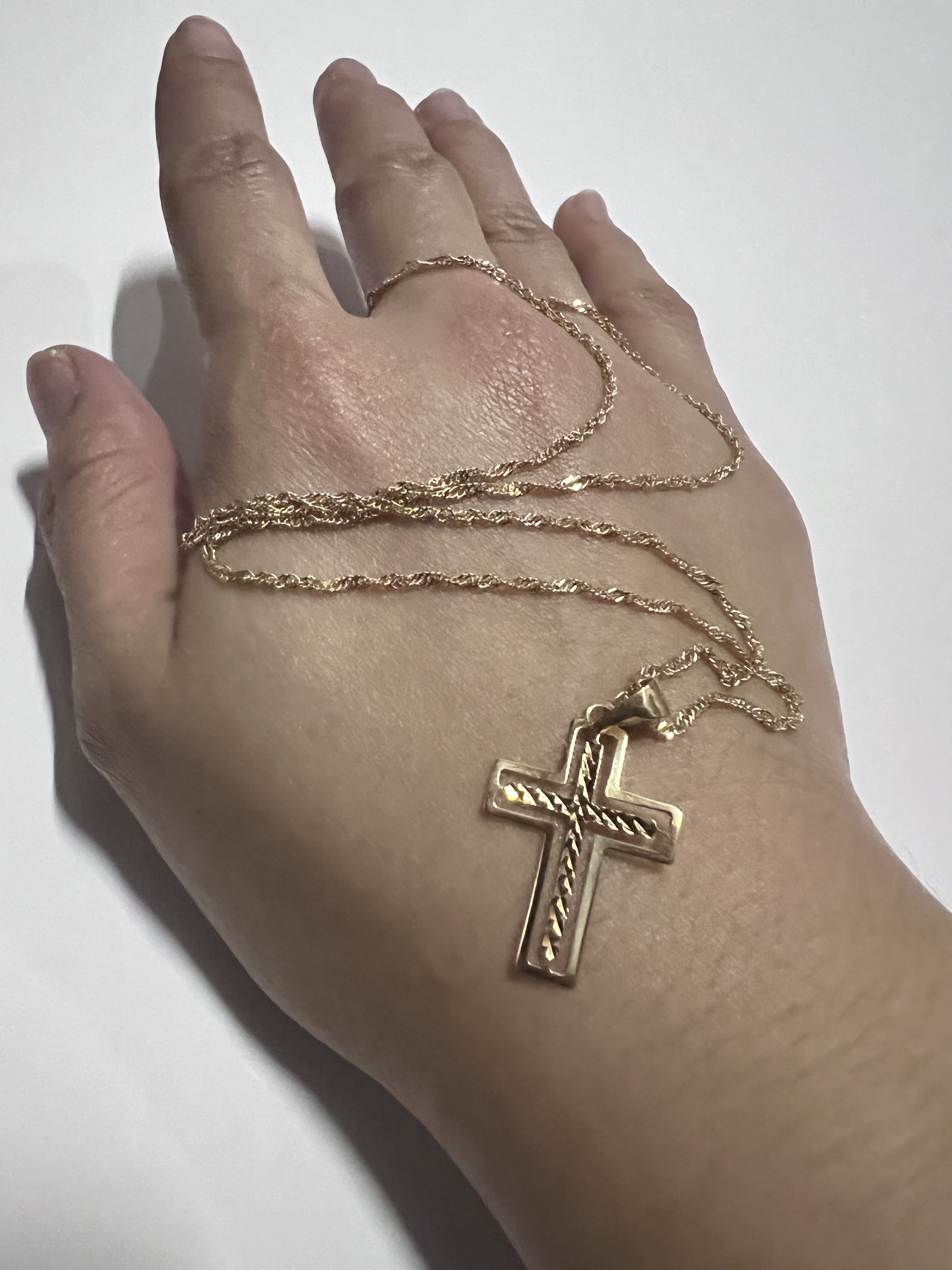 Authentic 18k Saudi Gold Rope Necklace with Cross Pendant on Carousell