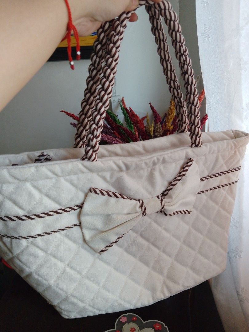 Authentic NARAYA Tote Bag From Thailand On Carousell december-5-meme-of-the-day-yay-only-2-monday-til-christmas