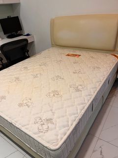 (Category: ) located in . Submitted by lycheng_sg (Listing ID 1221857449, Image 1). Description: .