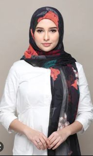 (Category: ) located in . Submitted by LilyAzmi1984 (Listing ID 1222019500, Image 1). Description: .