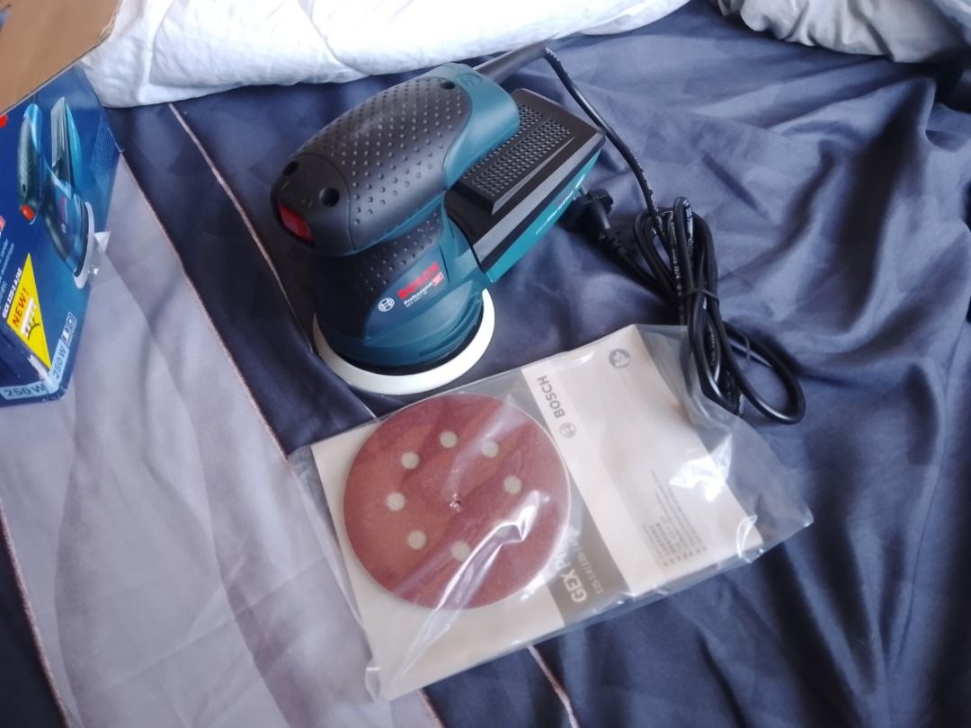 Bosch Orbital Sander, Furniture & Home Living, Home Improvement