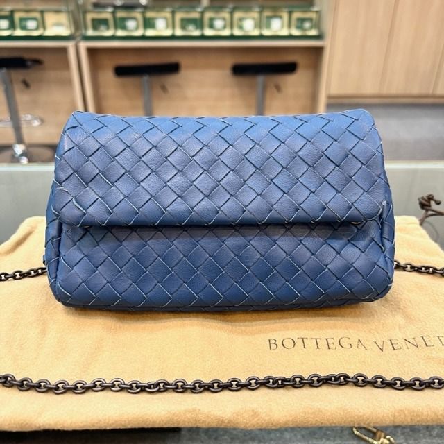 Authentic Bottega Veneta Nodini Crossbody, Luxury, Bags & Wallets on  Carousell