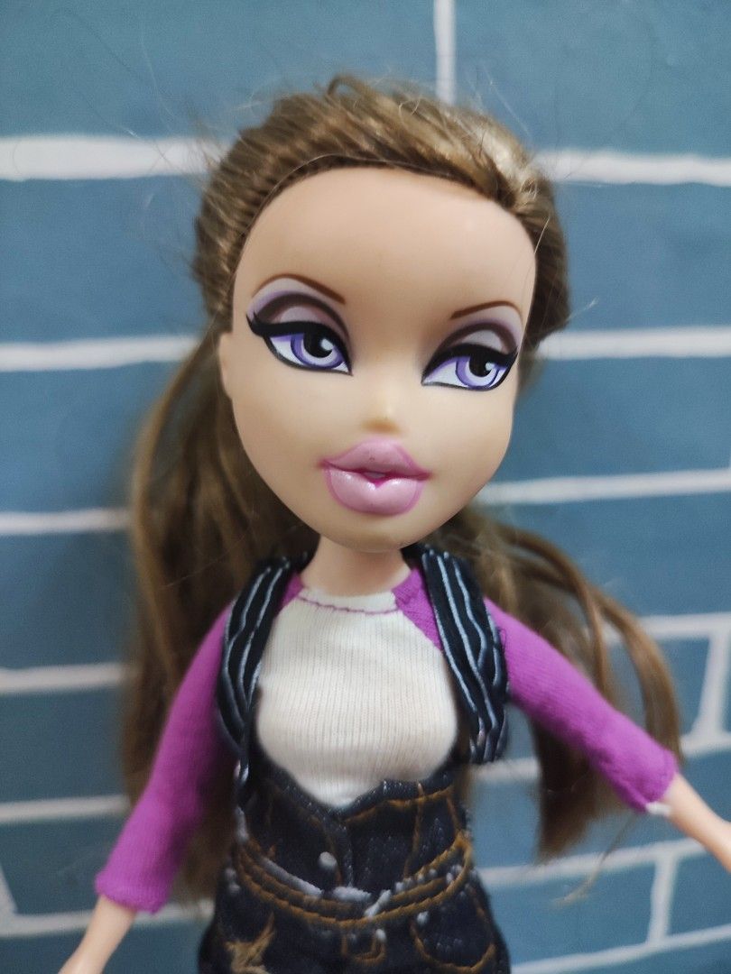 Bratz carrie discount
