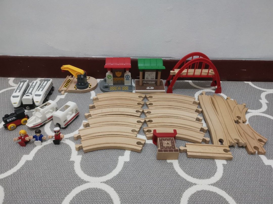 Brio discount track accessories