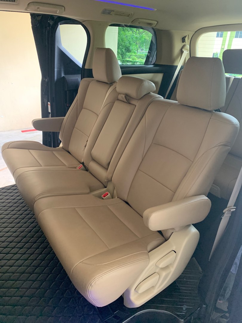 Car seat, Car Accessories, Accessories on Carousell
