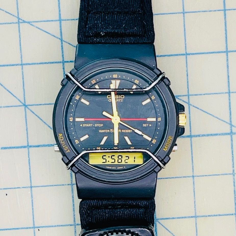 CASIO ARW 31 QUARTZ COMPASS ANALOG DIGITAL WATER RESIST 5