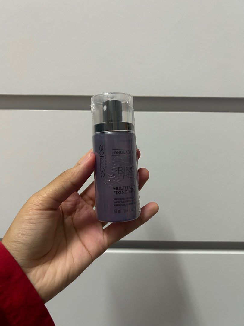 Catrice Prime and Fine Multitalent Fixing Setting Spray, Beauty ...