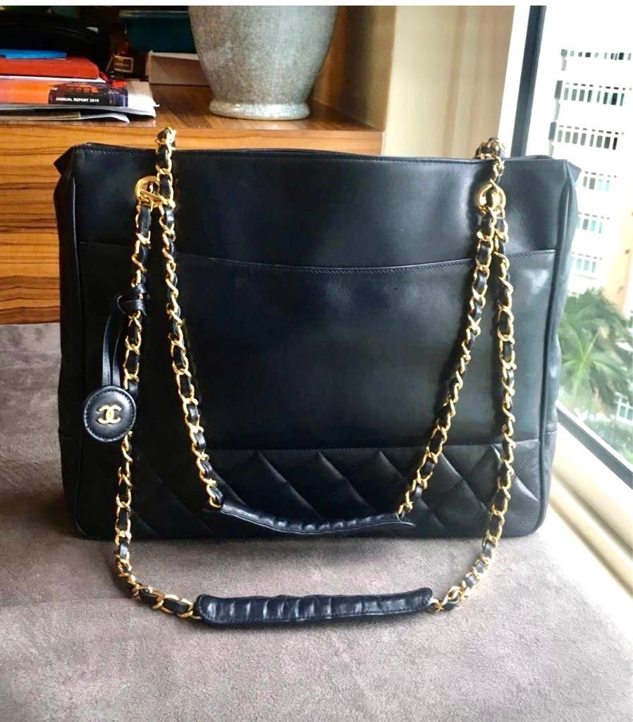 Chanel hotsell 525 bag