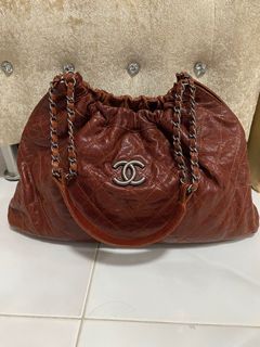 Chanel Orange & Red Aged Calfskin Chevron Quilted Small Gabrielle Hobo - Handbag | Pre-owned & Certified | used Second Hand | Unisex