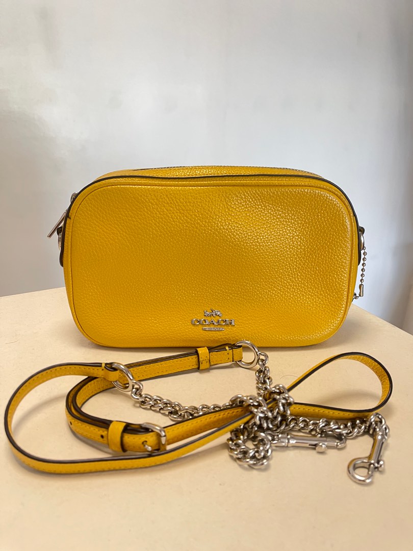 Coach NWT Chain Sling Bag, Luxury, Bags & Wallets on Carousell