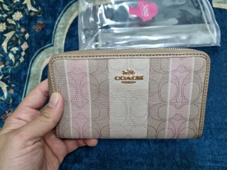 (Category: ) located in . Submitted by fizahashim (Listing ID 1221988334, Image 1). Description: .