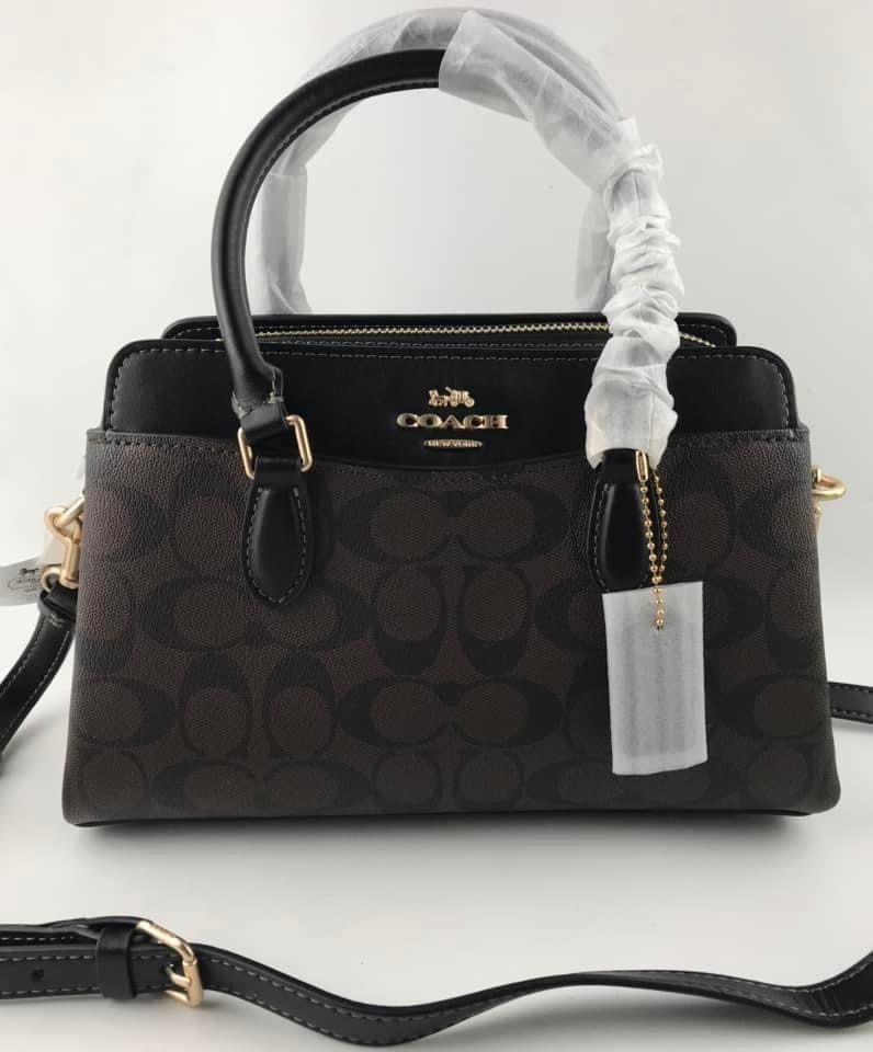 Darcie Carryall (Category: Luxury Bags & Wallets) located in Rizal. Submitted by onlinedepotwholesale2nd (Listing ID 1221864615, Image 1). Description: Darcie Carryall 10 1/4” (L) x 6 3/4” (H) x 4 1/4” (W) 2700.