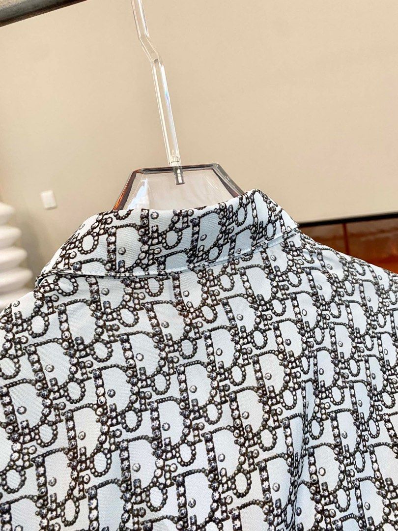 Dior shop monogram clothes