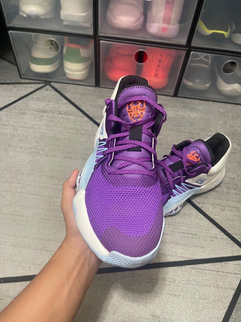 Don Issue 1 Mailman Men s Fashion Footwear Sneakers on Carousell