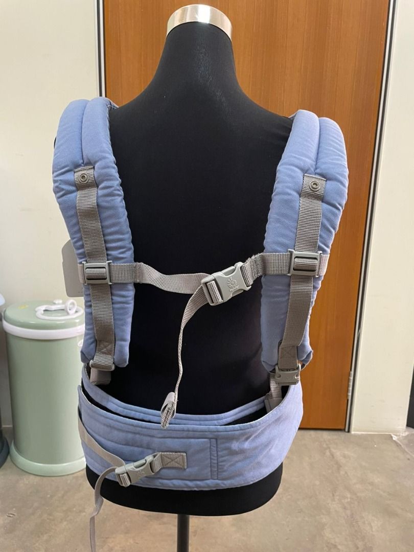 Ergobaby sophie best sale la girafe 360