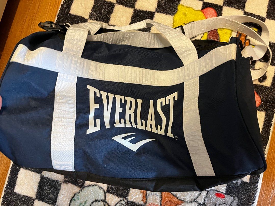 Everlast duffle bag, Men's Fashion, Bags, Sling Bags on Carousell