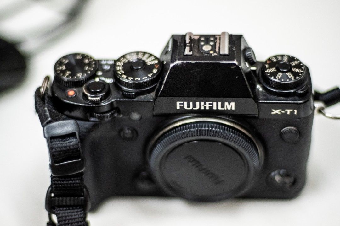 Fujifilm xt1 (Category: Cameras) located in Manila. Submitted by 413basics (Listing ID 1221911613, Image 2). Description: .