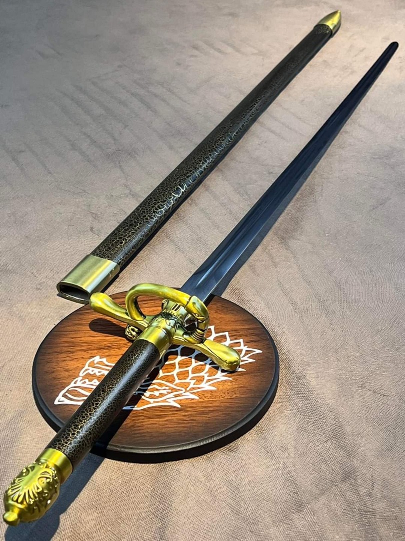Game of Thrones Arya Stark Needle 1045 Carbon Steel Sword with Scabbard ...