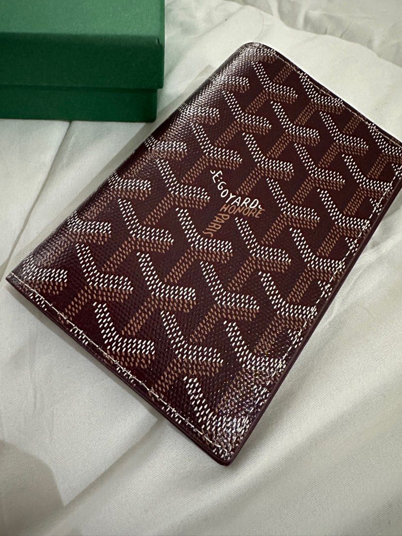 Goyard Passport Holder Maroon, Women's Fashion, Bags & Wallets, Wallets