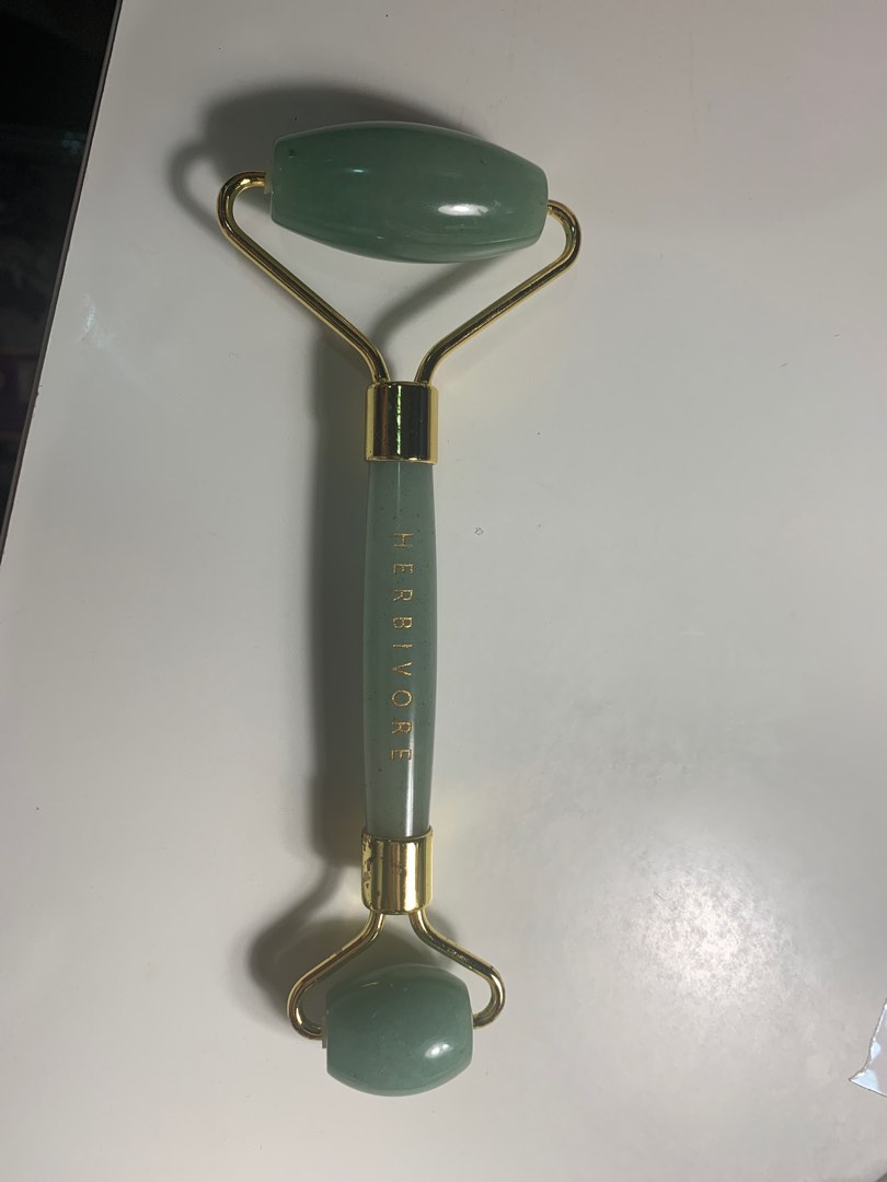 Herbivore Jade Facial Roller, Beauty & Personal Care, Face, Face Care