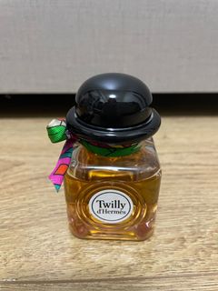 (Category: ) located in . Submitted by perfumehmlab (Listing ID 1222023481, Image 1). Description: .