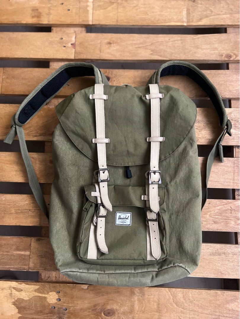 Herschel Backpack army green