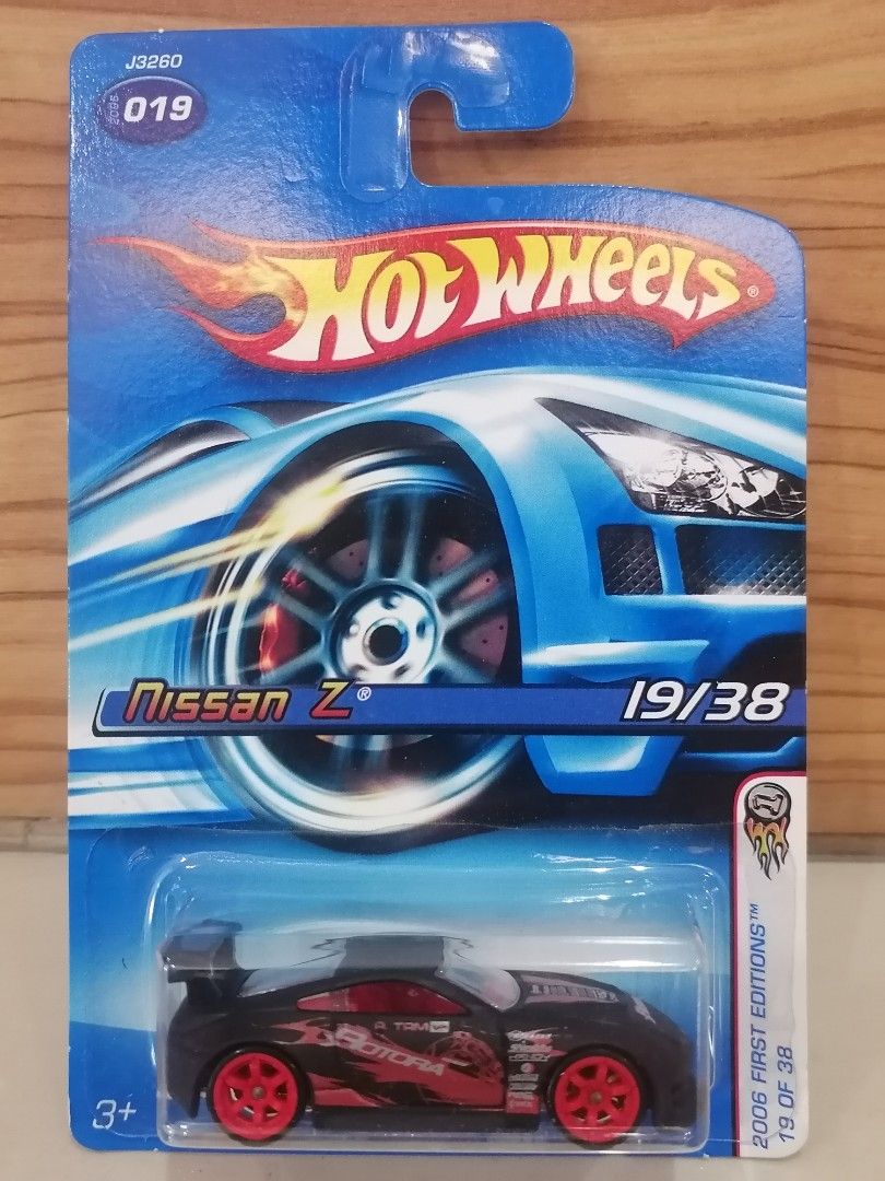 Hot Wheels 2006 2006 First Editions 19 38 Nissan Z Metalflake