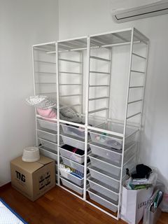(Category: ) located in . Submitted by iamnoobaf (Listing ID 1221949542, Image 1). Description: .