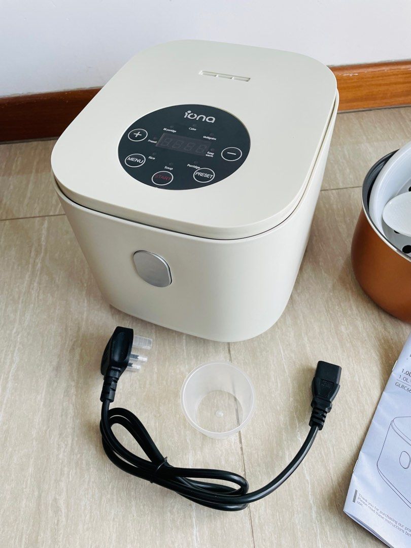 IONA digital rice cooker 1L, TV & Home Appliances, Kitchen Appliances, Cookers on Carousell