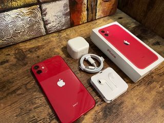 IPHONE 11 128GB RED