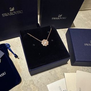 KALUNG SWAROVSKI - SWAROVSKI NECKLACE FULL SET ICONIC SWAN BRACELET GELANG  DIAMOND SWAN ANGSA GOLD DIAMOND BLUE PINK ORIGINAL 100%