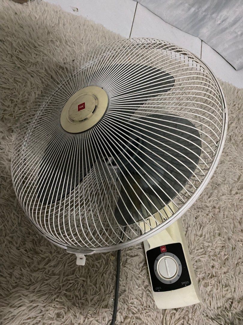 KDK Wall Fan KU408, Furniture & Home Living, Lighting & Fans, Fans on Carousell