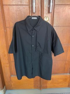 Kemeja Hitam oemo