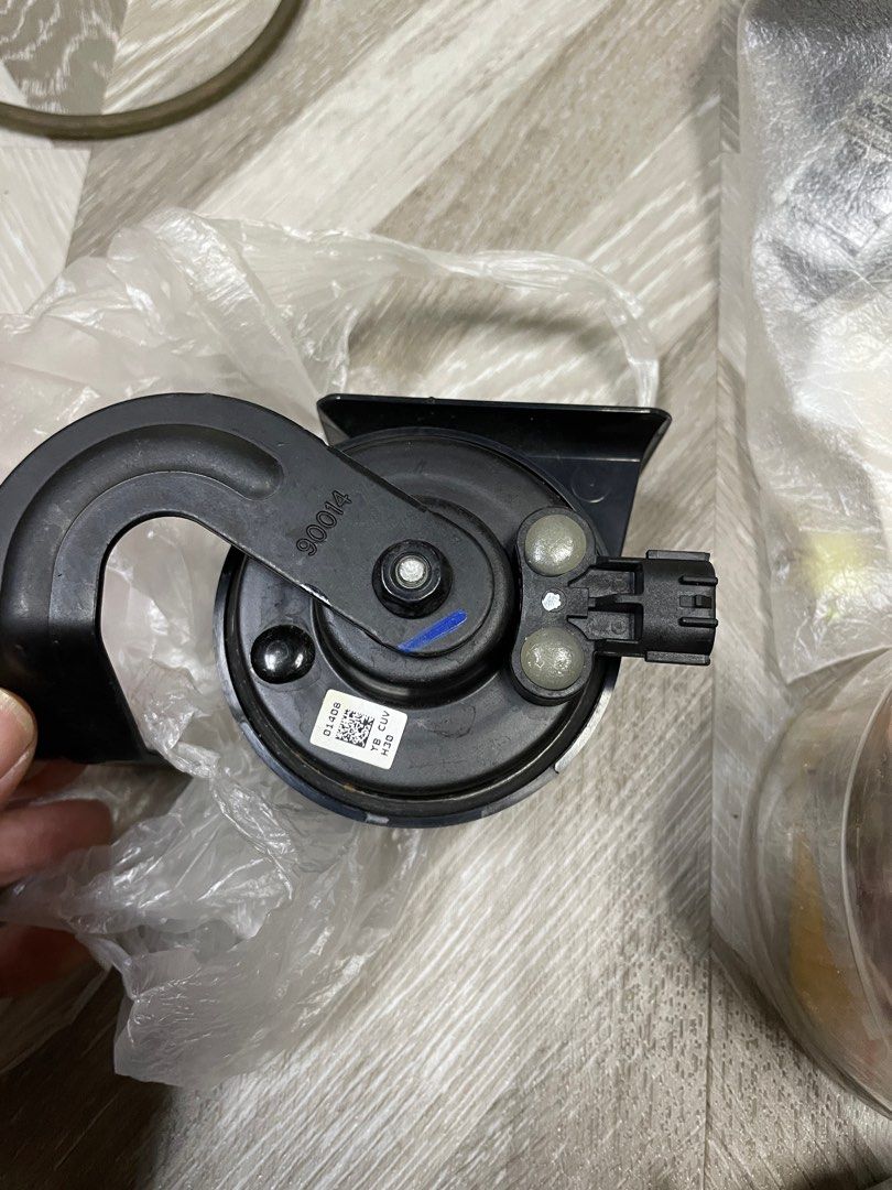 Kia Stonic horn, Car Accessories, Accessories on Carousell