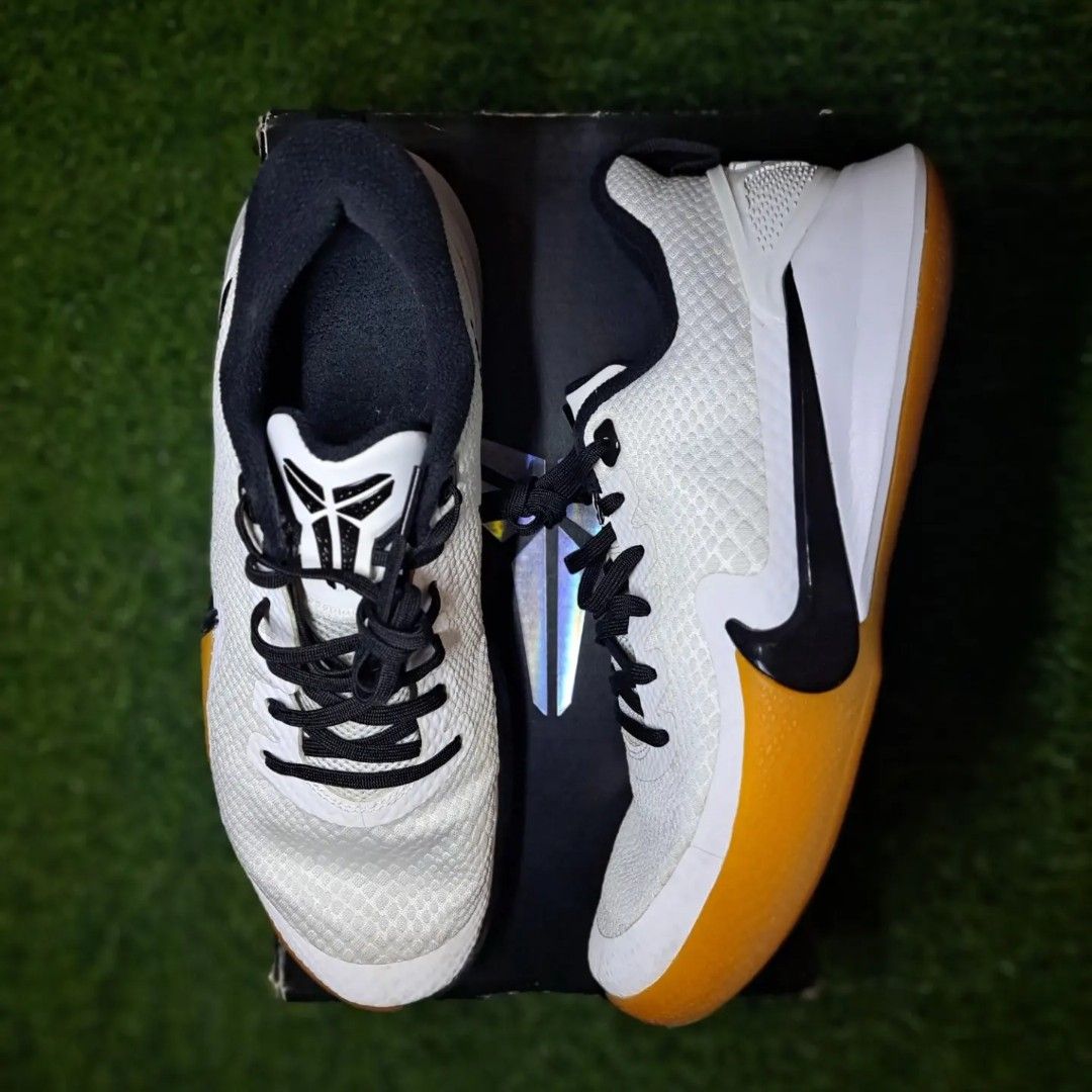 Kobe mamba discount focus white gum