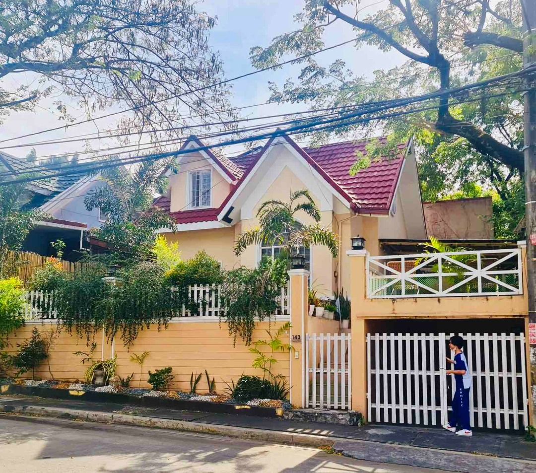 LA MAREA VILLAGE SAN PEDRO LAGUNA HOUSE FOR SALE, Property, For Sale