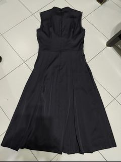Lavin black dress