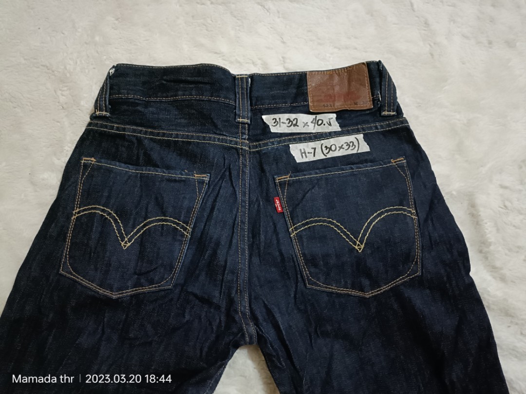 Levi's jeans, Men's Fashion, Bottoms, Jeans on Carousell