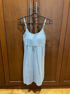 Like New - Mamaway Nursing Dresses and Nursing Tank Tops - All With Built in Bra